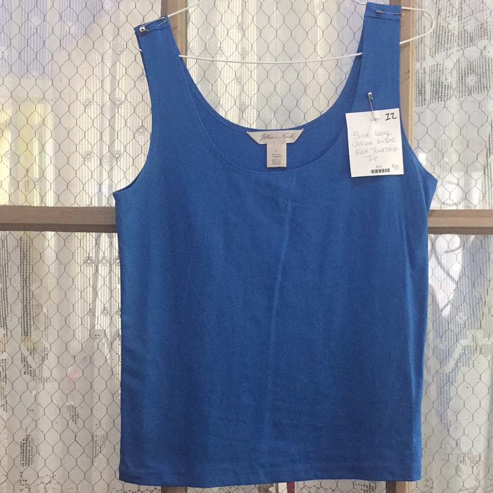 Women’s Top